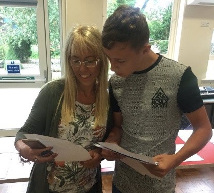 Read more about the article Celebrating GCSE Success